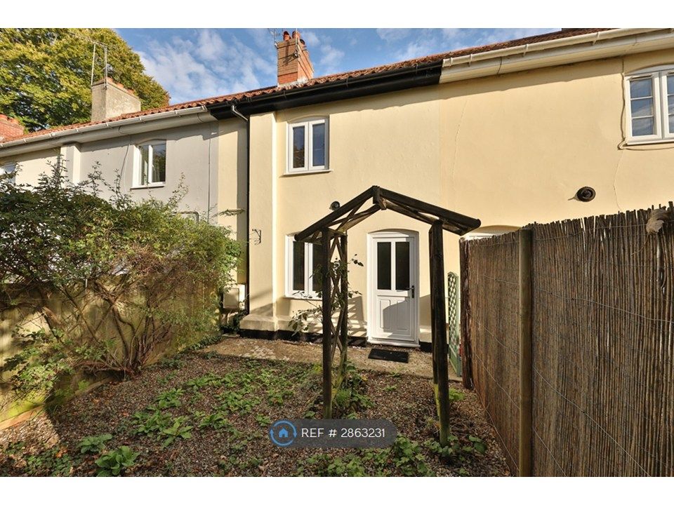 Property photo 2 of 24