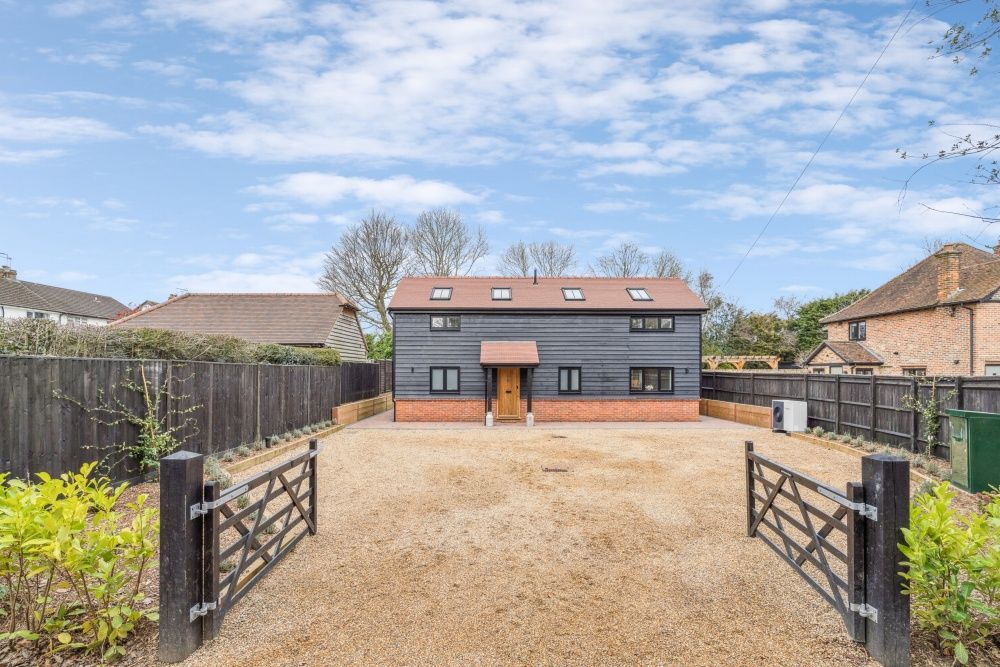 Property photo 1 of 29