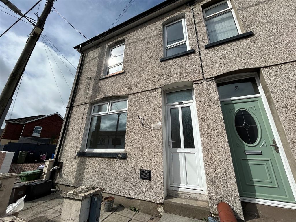 Property photo 1 of 16 Ff.Jpg