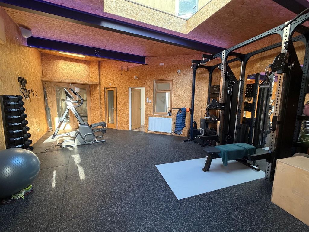 Property photo 1 of 16 9.Jpg