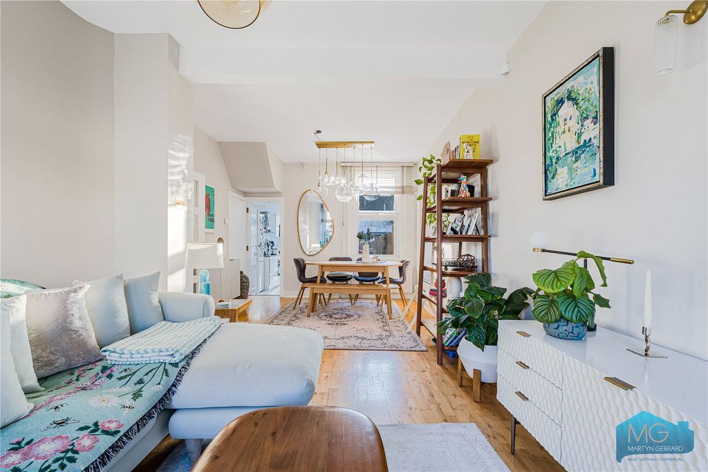 Property photo 1 of 25 Picture No. 74