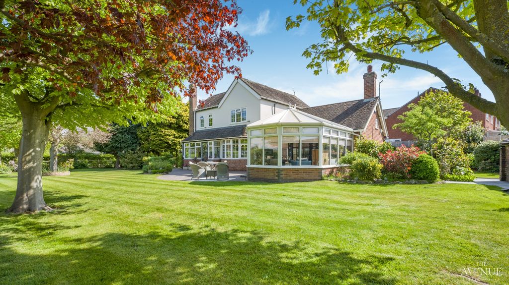 Property photo 1 of 50 4108703