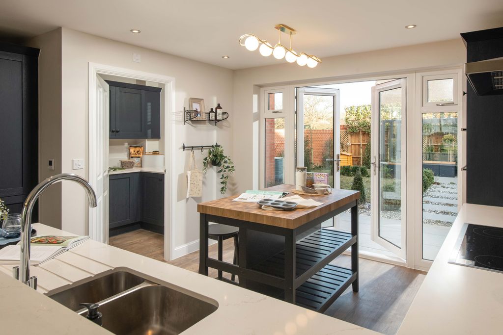 Property photo 3 of 10 Open-Plan Kitchen