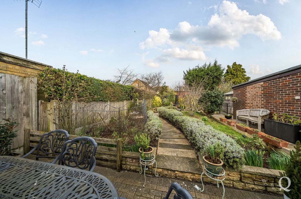 Property photo 3 of 25 E93c1d78-E968-420...