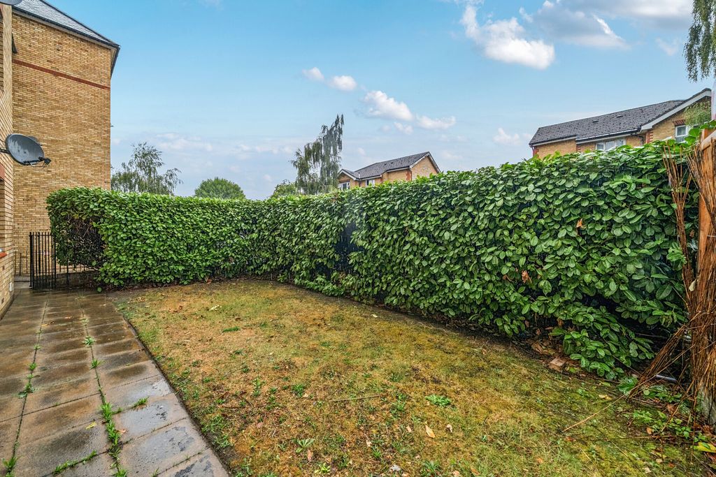 Property photo 3 of 18 1515683-13-6Aa000...