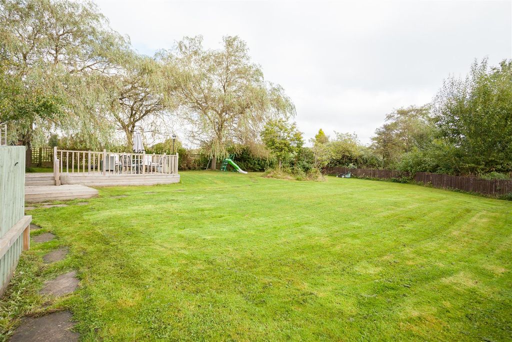 Property photo 3 of 45 Rear Garden