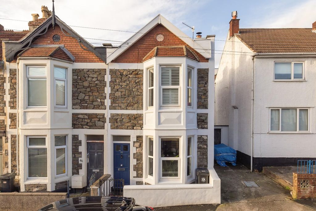 Property photo 2 of 27 Char7667.Jpg