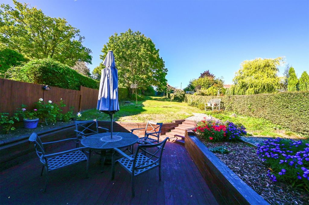 Property photo 2 of 15 Picture No. 02