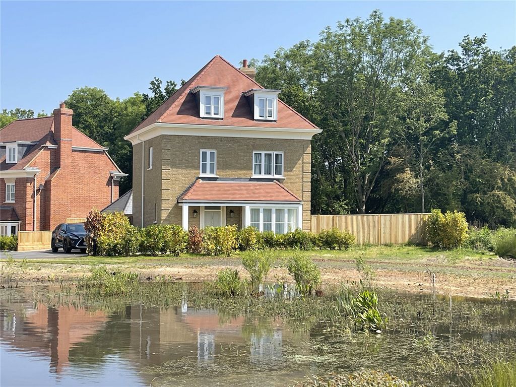 Property photo 1 of 20 Picture No. 44