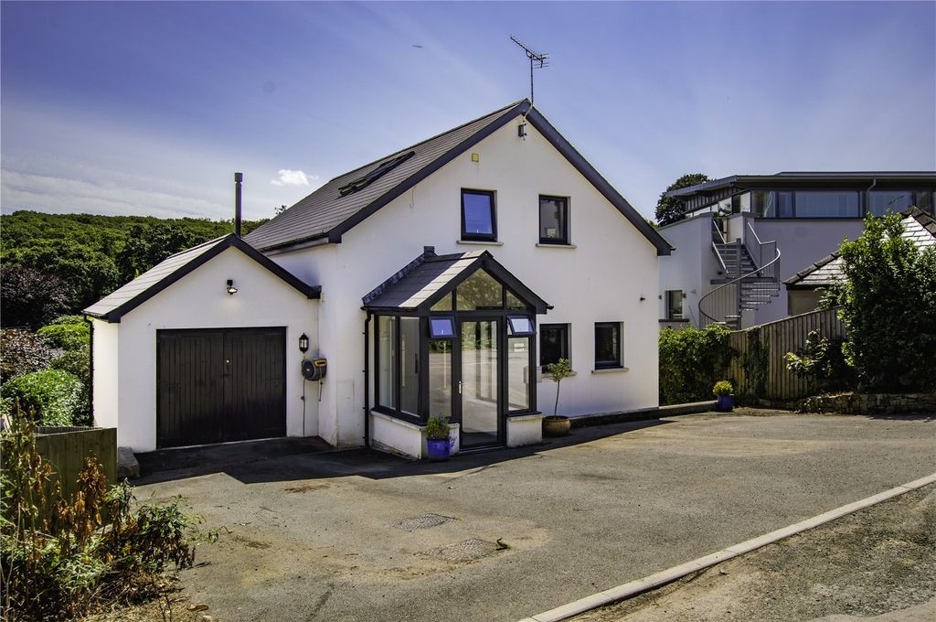 Property photo 1 of 48 Picture No. 44