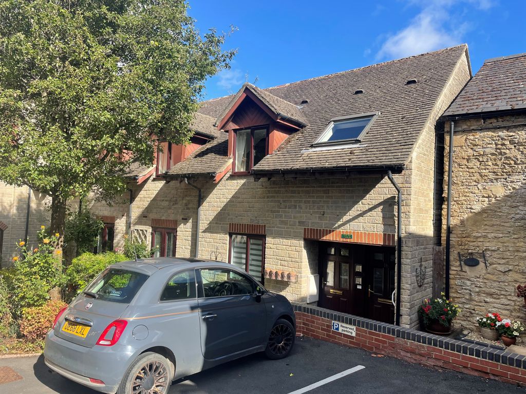Property photo 1 of 6