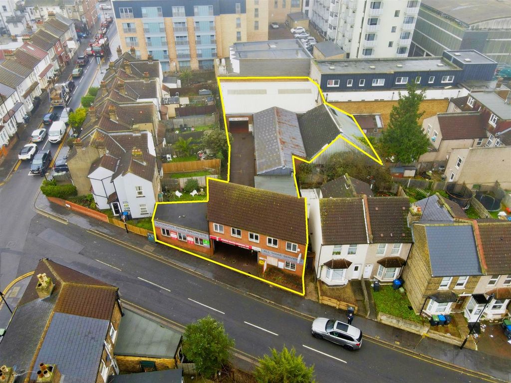 Property photo 1 of 11 Outline Main 1.Jpg