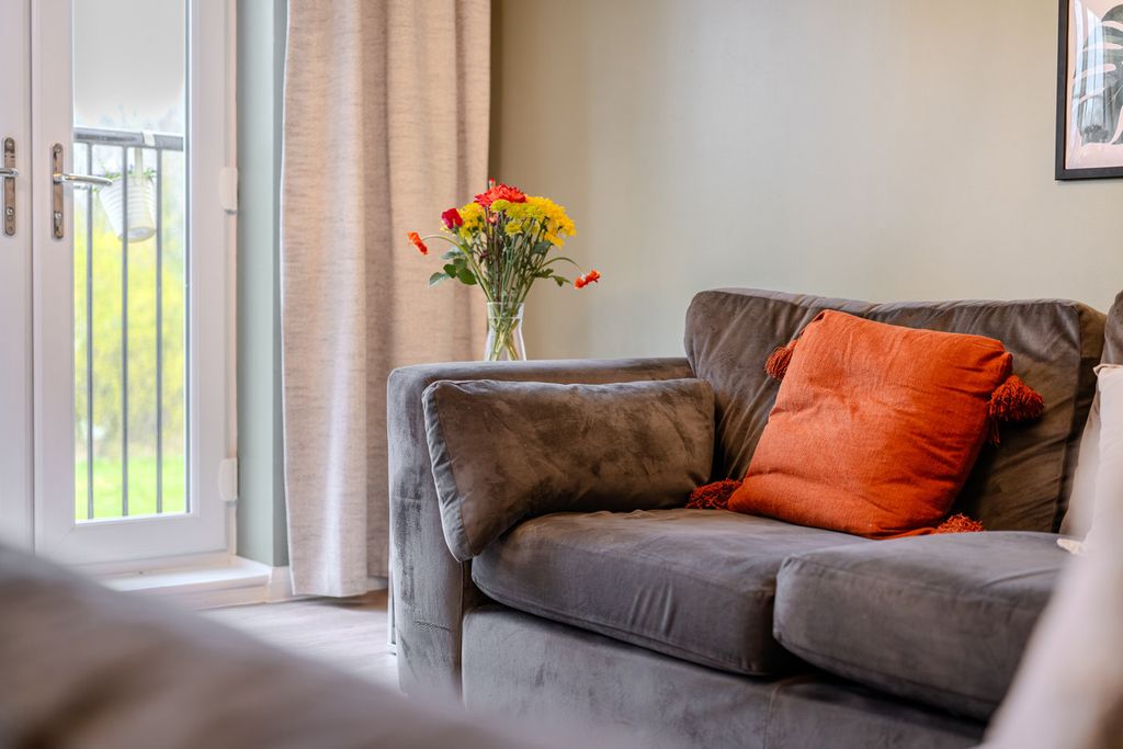 Property photo 3 of 33