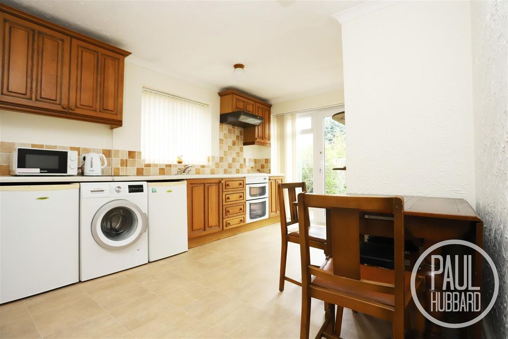 Property photo 3 of 16 Img_8387.Jpg