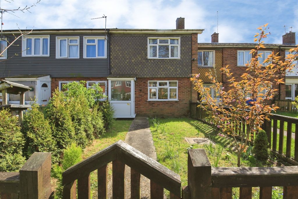 Property photo 1 of 9