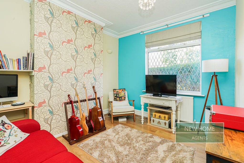 Property photo 2 of 16 Photo 8