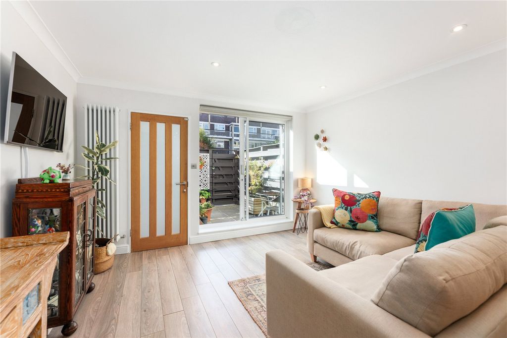 Property photo 1 of 10 Picture No. 02
