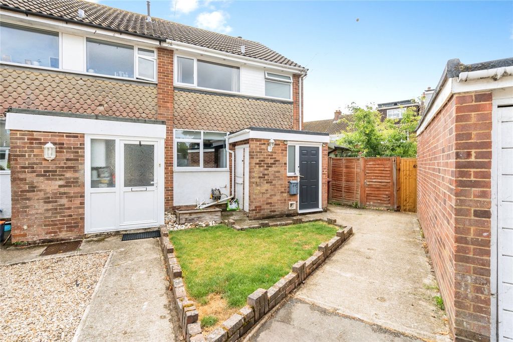 Property photo 1 of 15 Picture No. 17
