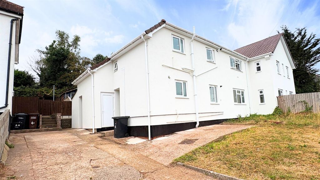 Property photo 1 of 10 1.Jpg