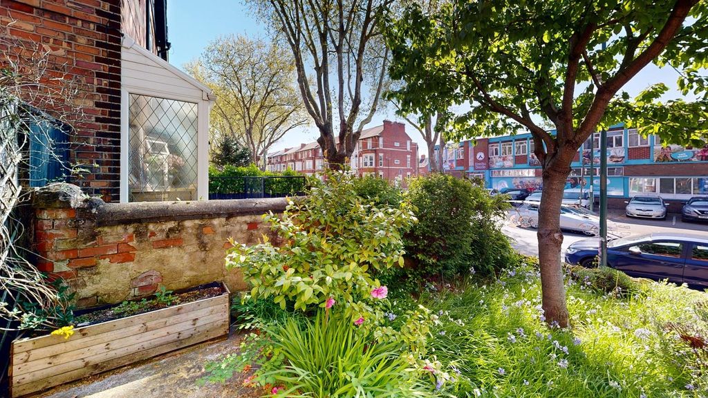 Property photo 3 of 12 3.Jpg