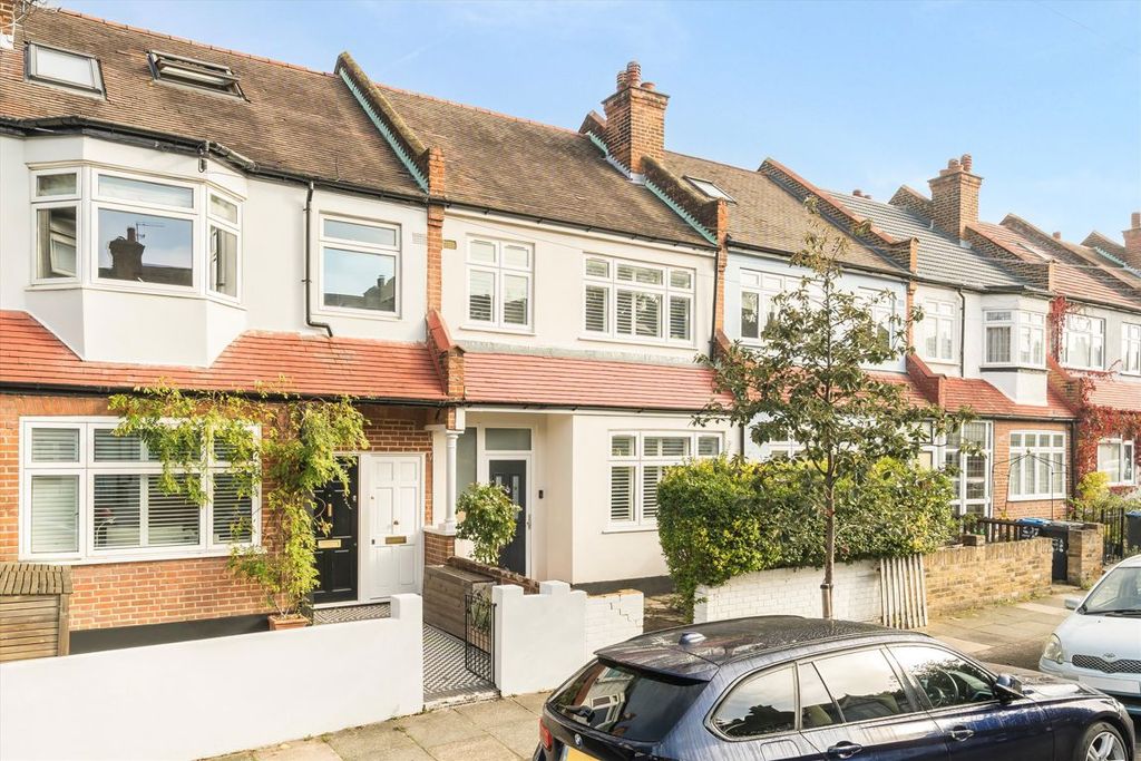 Property photo 1 of 9