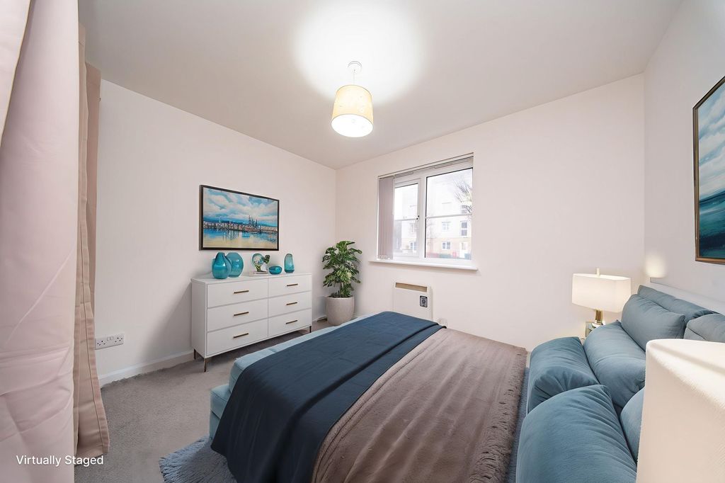 Property photo 3 of 12 Bedroom 1