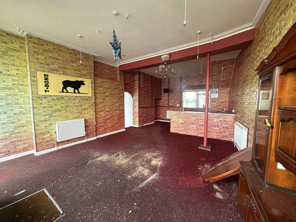 Property photo 2 of 6 Photo 8