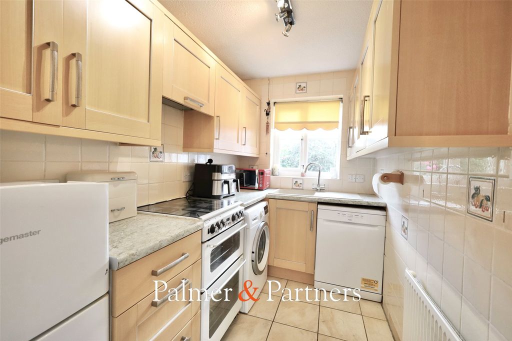 Property photo 2 of 12 Picture No. 06
