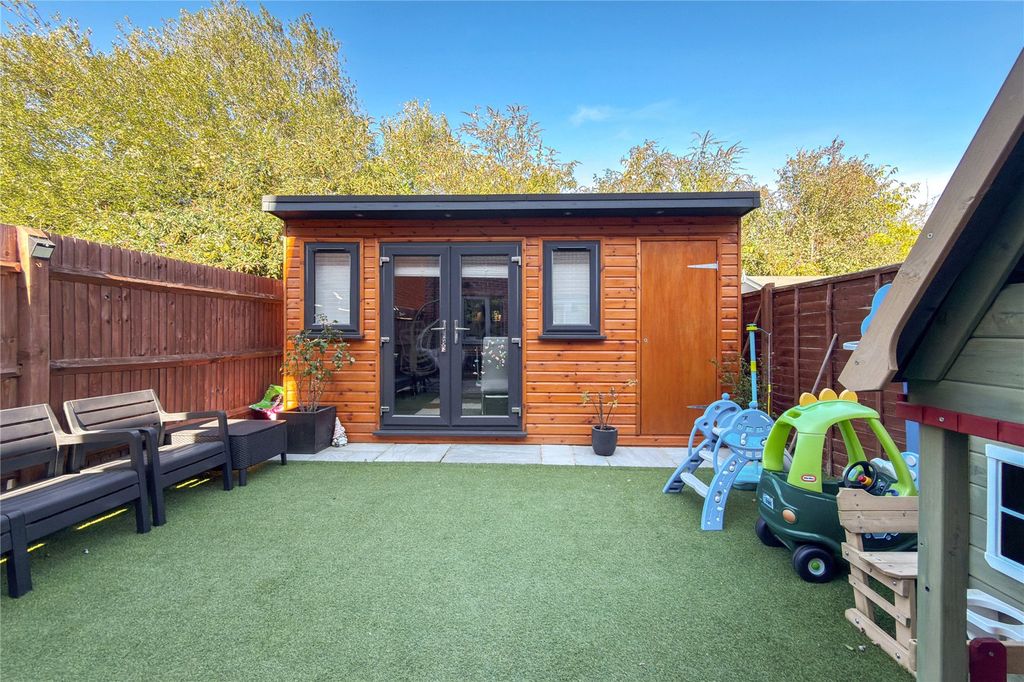 Property photo 2 of 24 Robinson Jackson