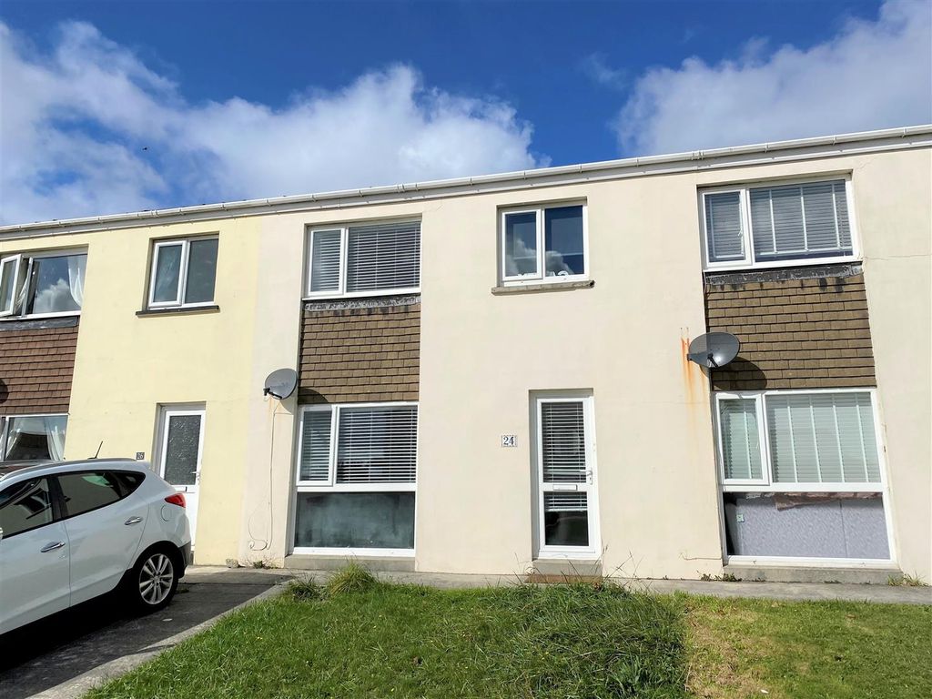 Property photo 1 of 15 24 Dale Road