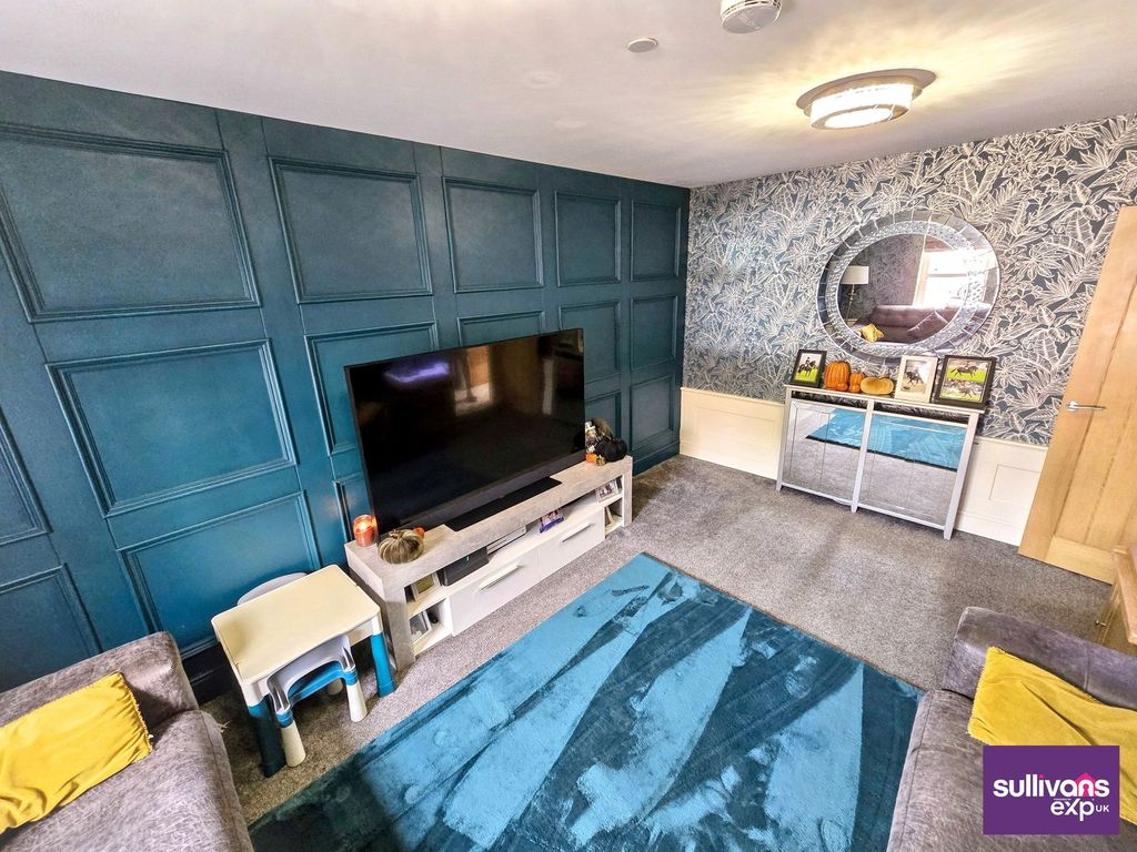 Property photo 3 of 26