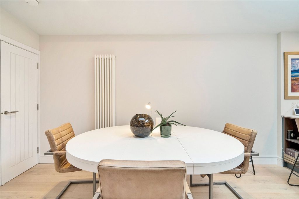 Additional image 8 of 3 bed mews for saleHill Street South Lane, New Town, Edinburgh EH2
