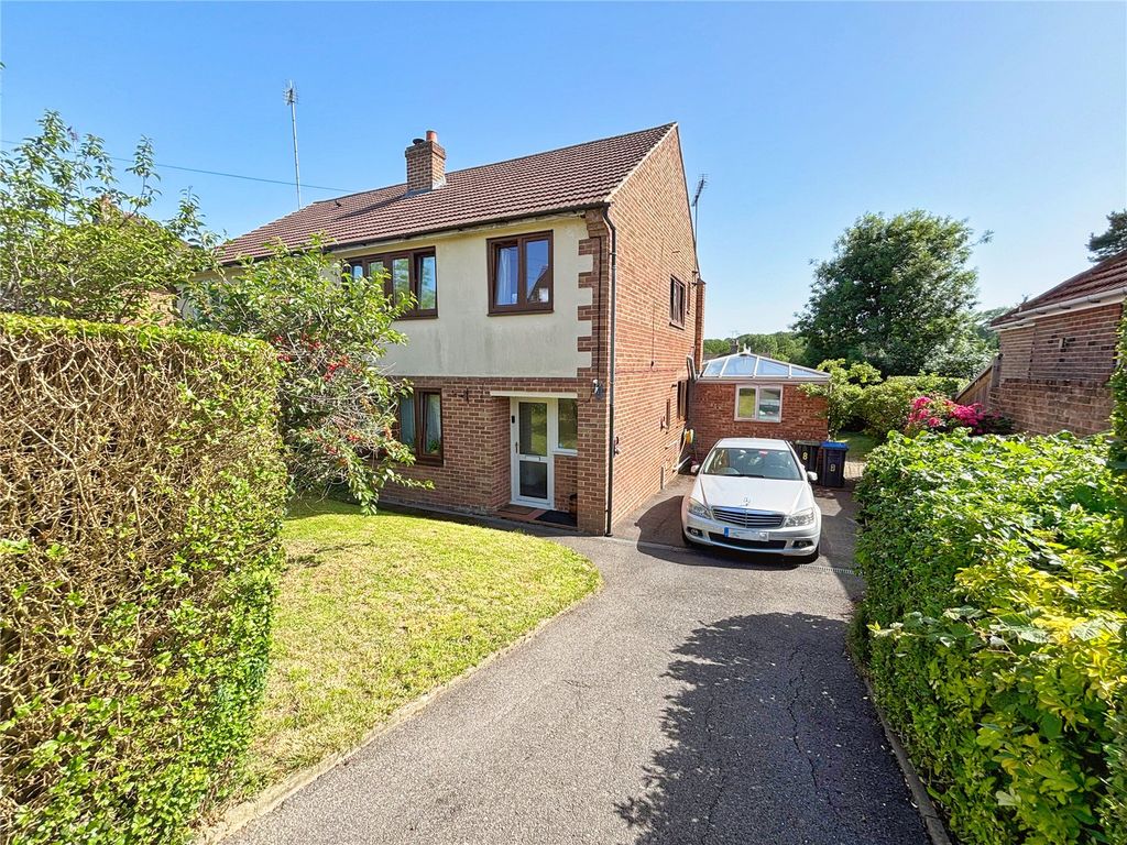 Property photo 1 of 15 Picture No. 11