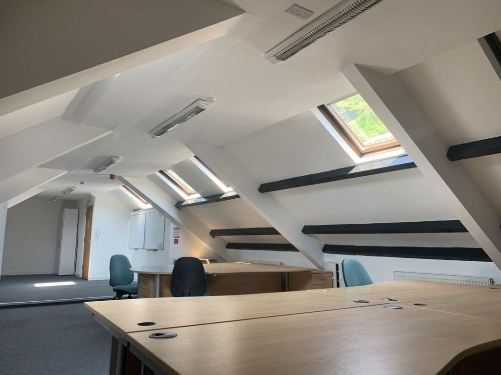 Property photo 1 of 3