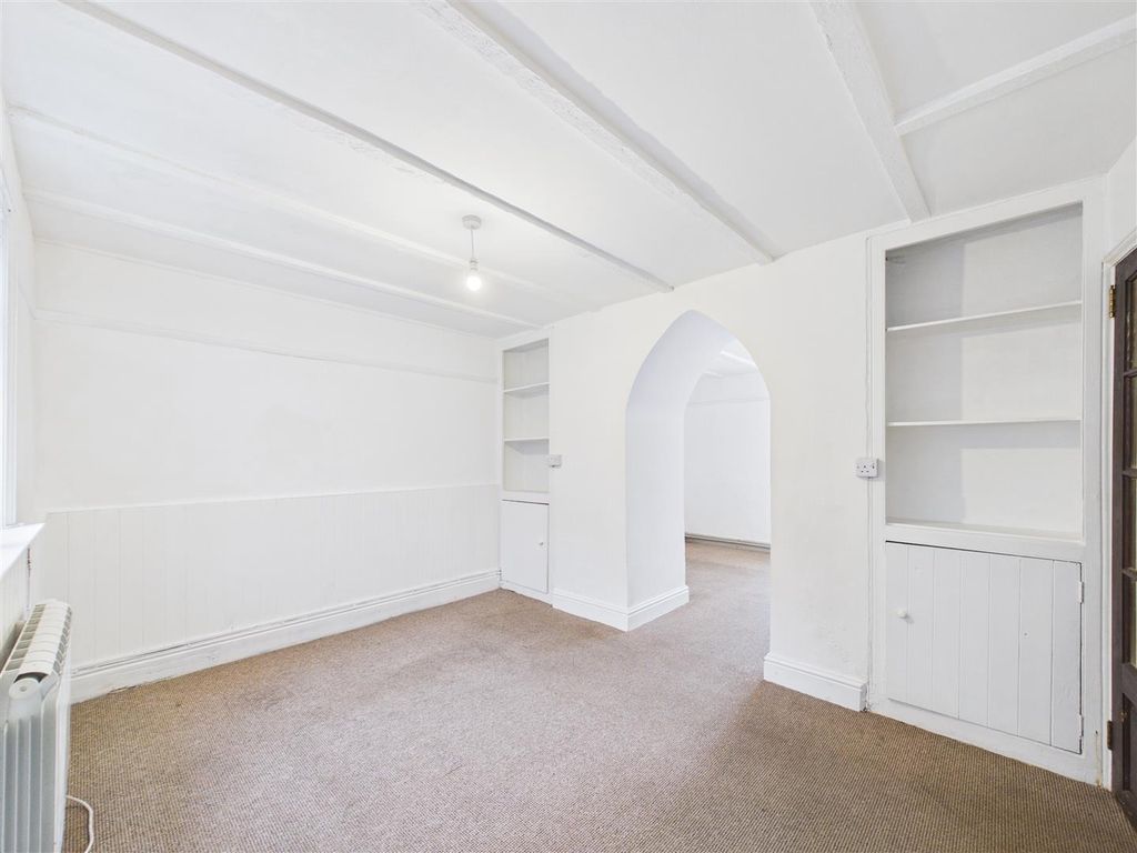 Property photo 3 of 14 Dining Room