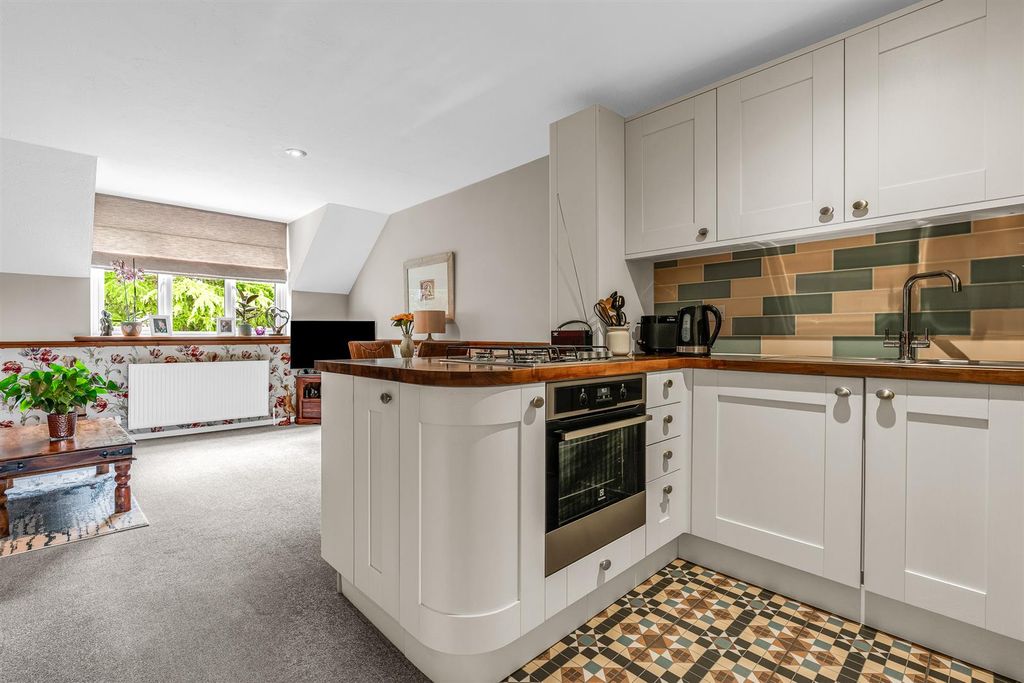 Property photo 2 of 11 Internal-5.Jpg