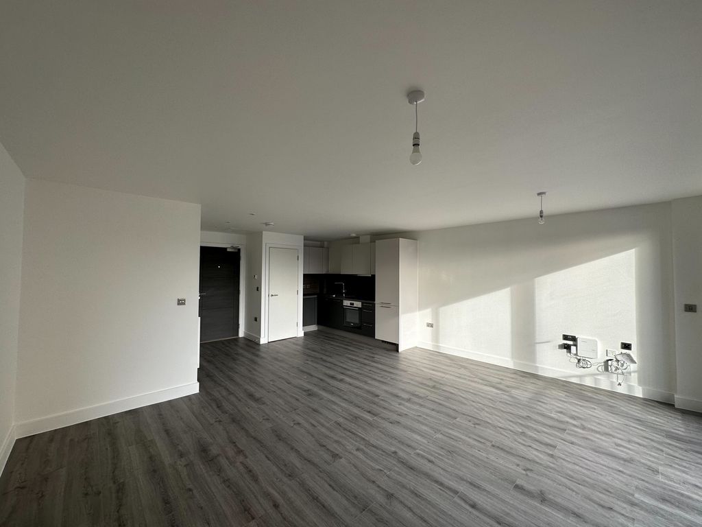 Property photo 3 of 4
