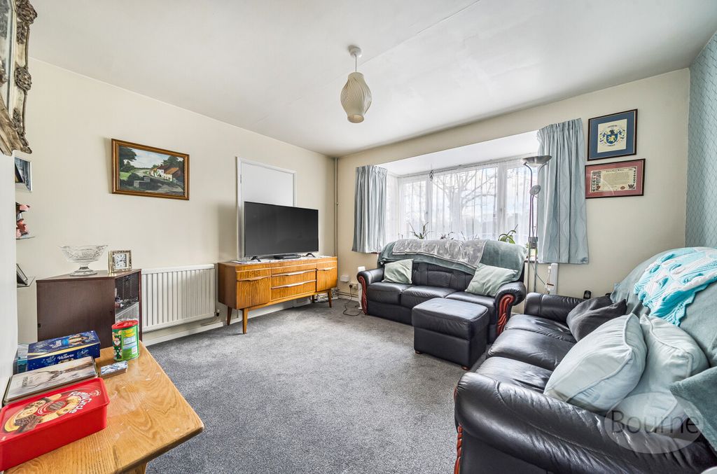 Property photo 2 of 17 6Ec760Bf-216d-47d...