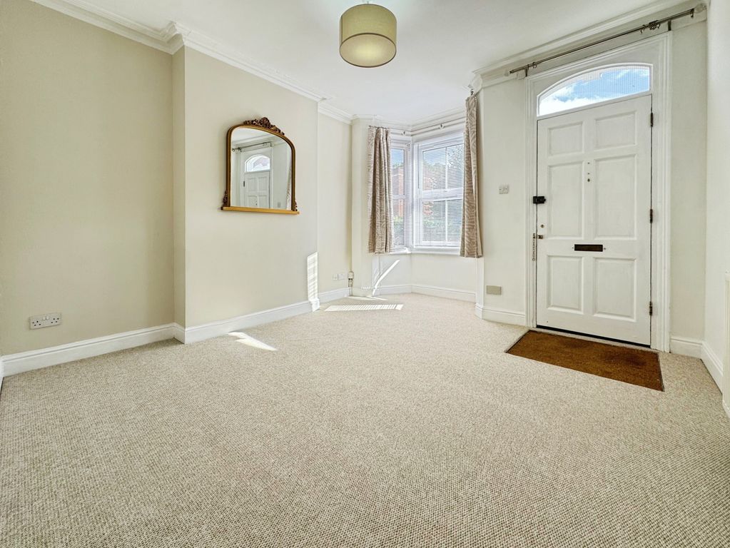 Property photo 2 of 15 Image