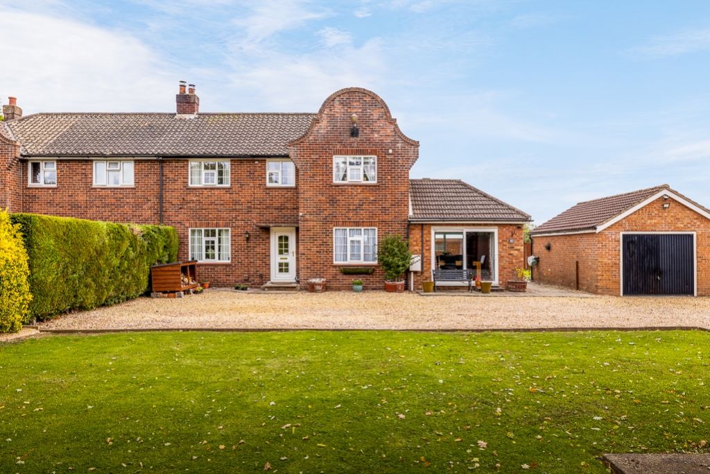 Property photo 1 of 28 Mirfield (Swineshead)-16