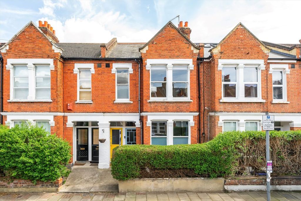 Property photo 1 of 7
