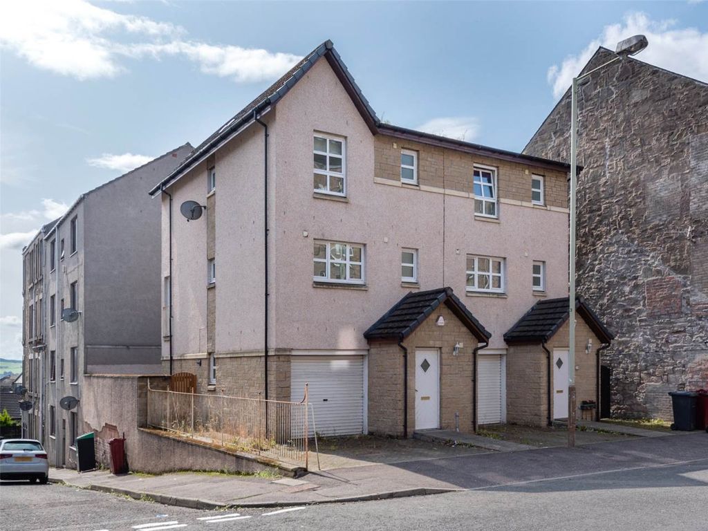 Property photo 2 of 20 External1