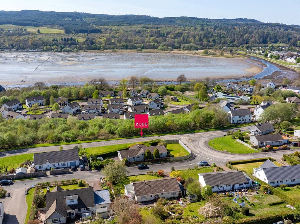 Property photo 1 of 17 Picture No. 22