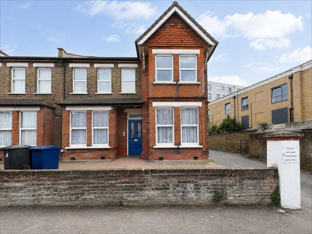 Property photo 1 of 8 55830A3E-2257-44B5-A980-73308A00C685.Png