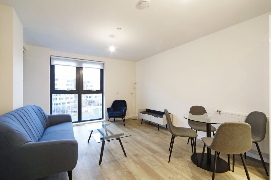 Property photo 1 of 8 _0Rd6044