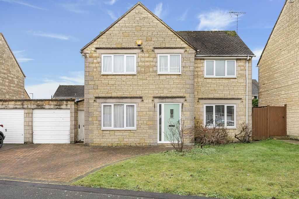 Property photo 1 of 23 Front External