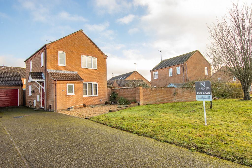 Property photo 1 of 22 4352421