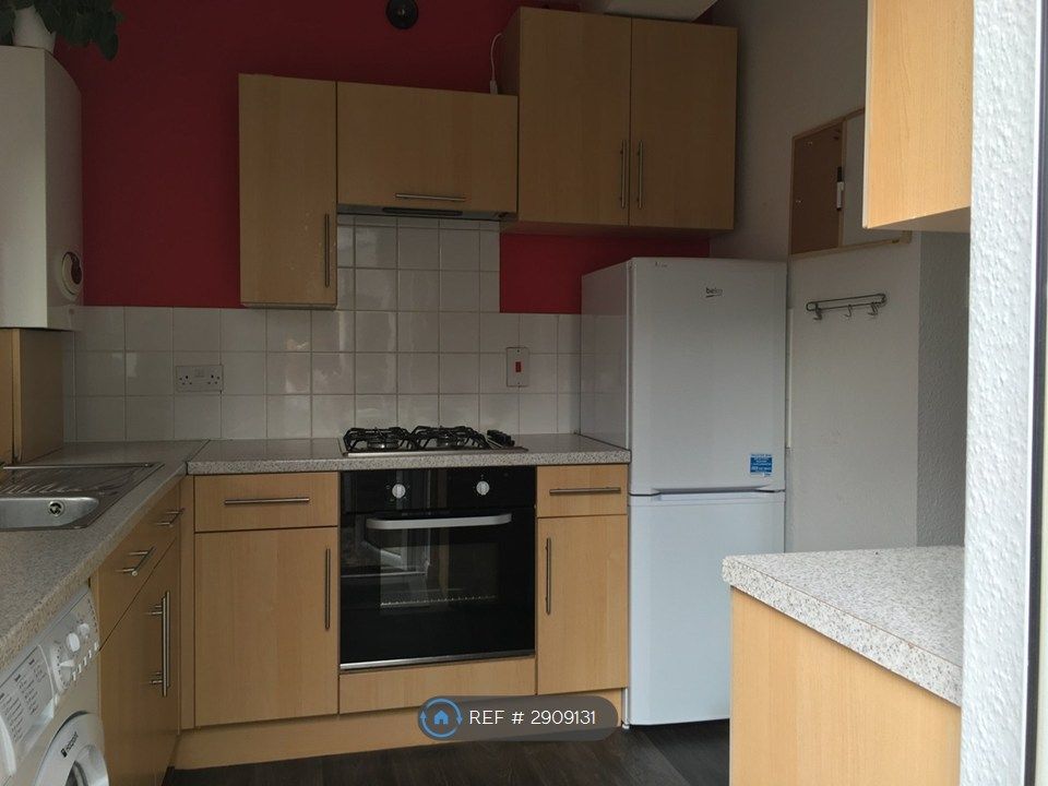 Property photo 2 of 3