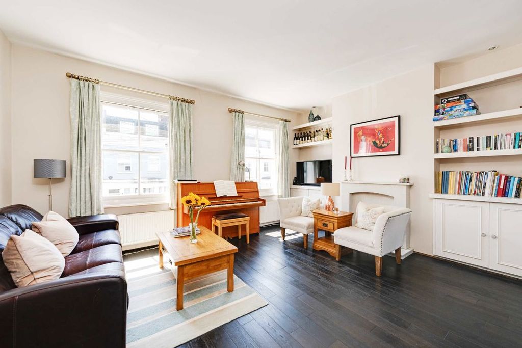 Property photo 1 of 8