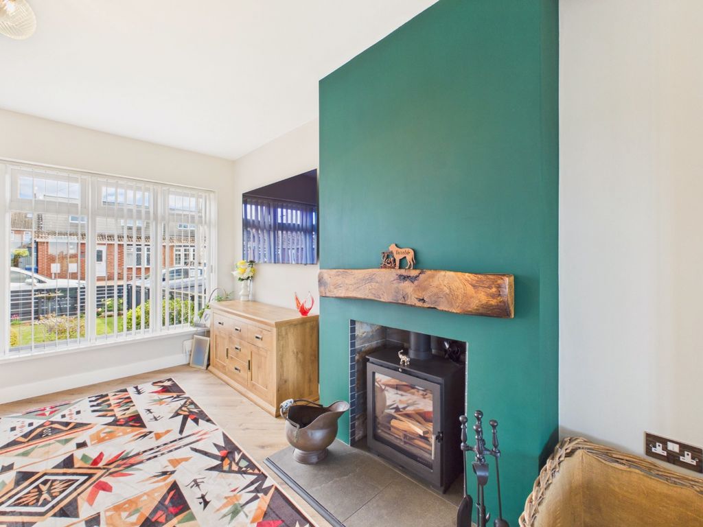Property photo 3 of 21 5274055